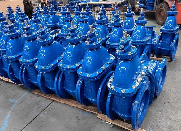 BS 5150 metal seated gate valves, 8" 