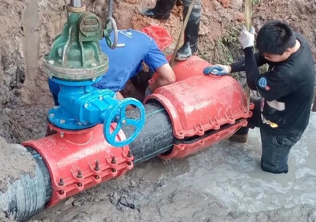 hot-tapping & elbow joint repair clamps used in pipeline.